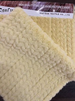 짧은 털 가재 코트 장난감 가닥 수 접촉 길이 60cm 색상 회색
